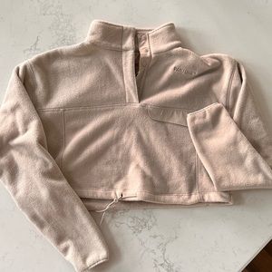 Forever 21 x Pantone Cropped fleece